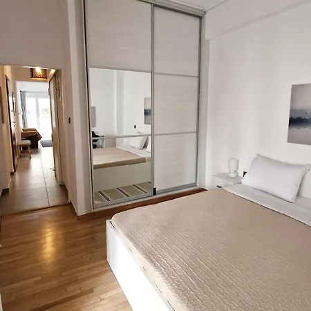 Apartment In The Heart Of Athens-3